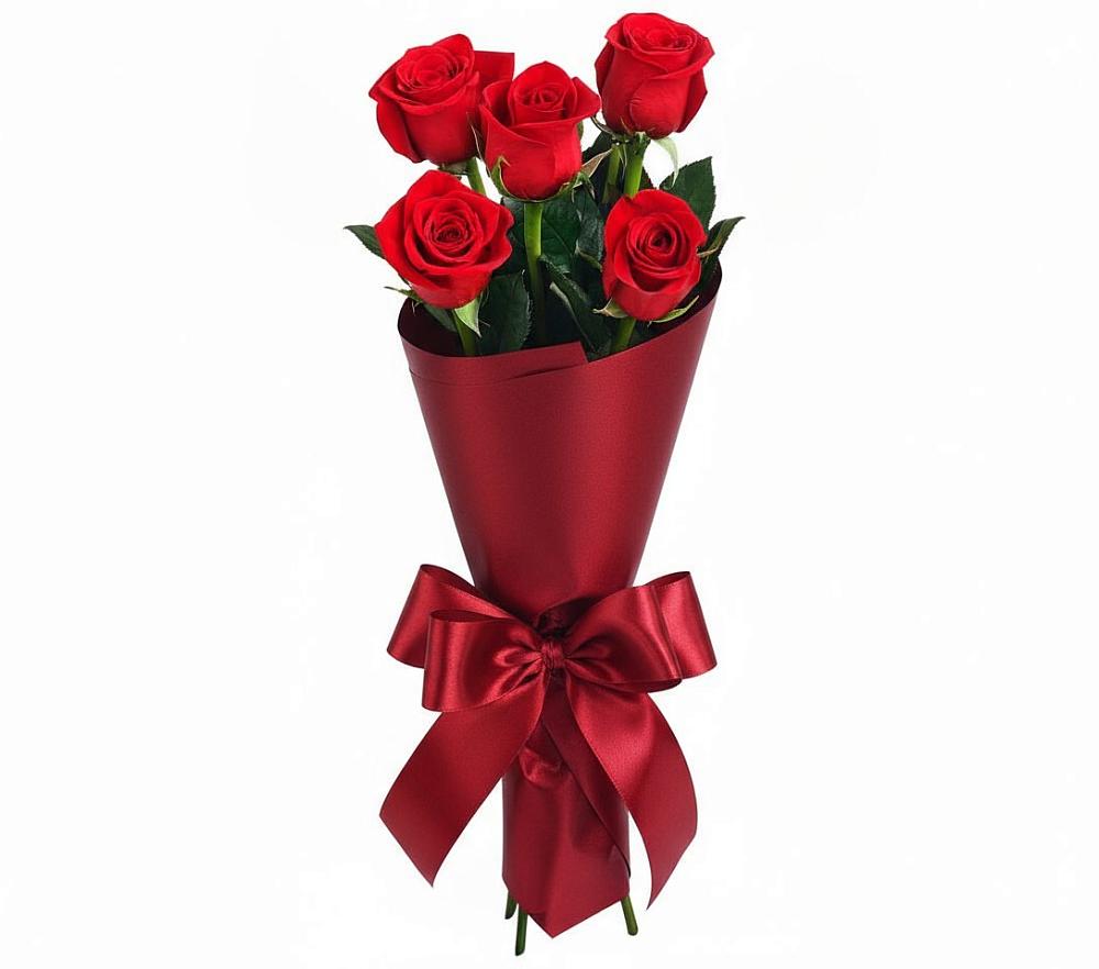 Букет 5 Красных роз Эдлесс Лав в Умёте