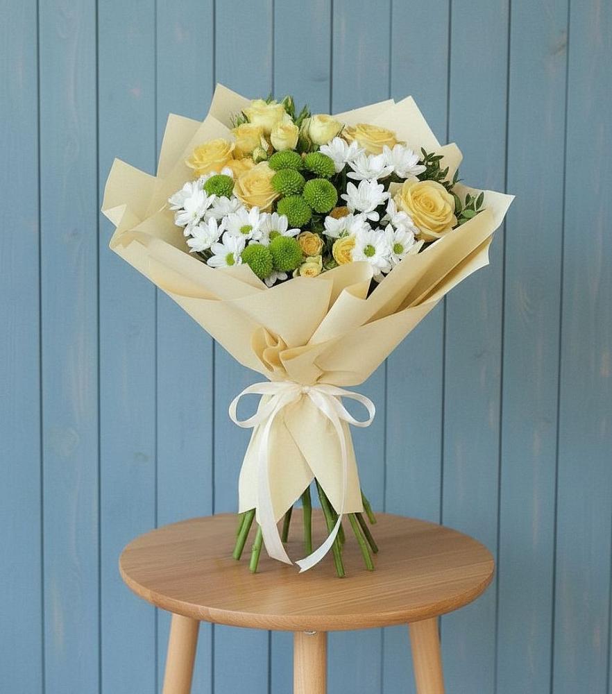 Букет цветов из: Хризантемы и Розы в Умёте