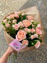 Букет цветов из:  Розы #REPLACE_PRED# Умёте
