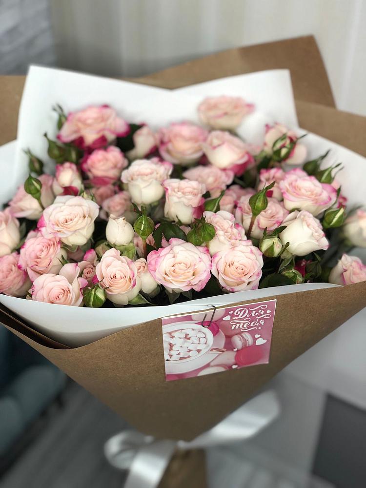 Букет цветов из: Розы в Умёте