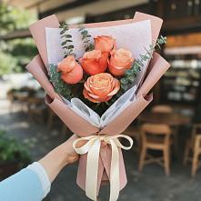 Букет цветов из:  Розы в Умёте