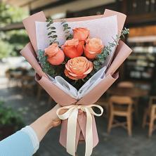 Букет цветов из:  Розы в Умёте