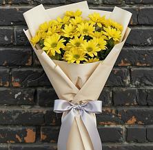 Букет цветов из:  Хризантемы в Умёте