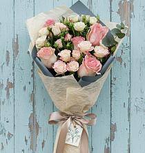 Букет цветов из:  Розы в Умёте