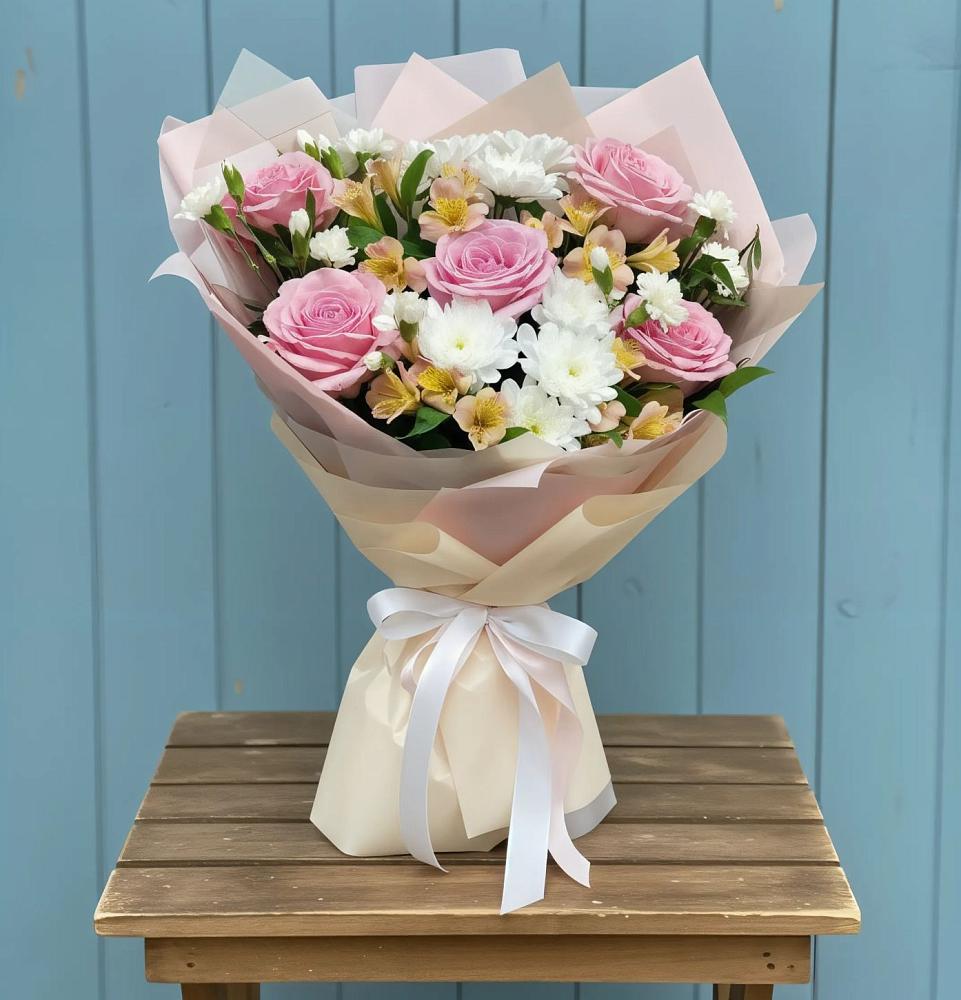 Букет цветов из: Гвоздики, Орхидеи и Розы в Умёте