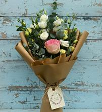 Букет цветов из:  Розы и Лизиантусы #REPLACE_PRED# Умёте