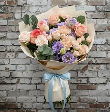 Букет цветов из:  Розы, Лизиантусы и Гвоздики в Умёте