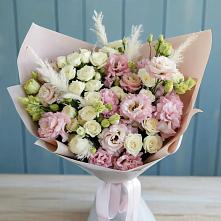 Букет цветов из:  Альстромерии и Розы в Умёте